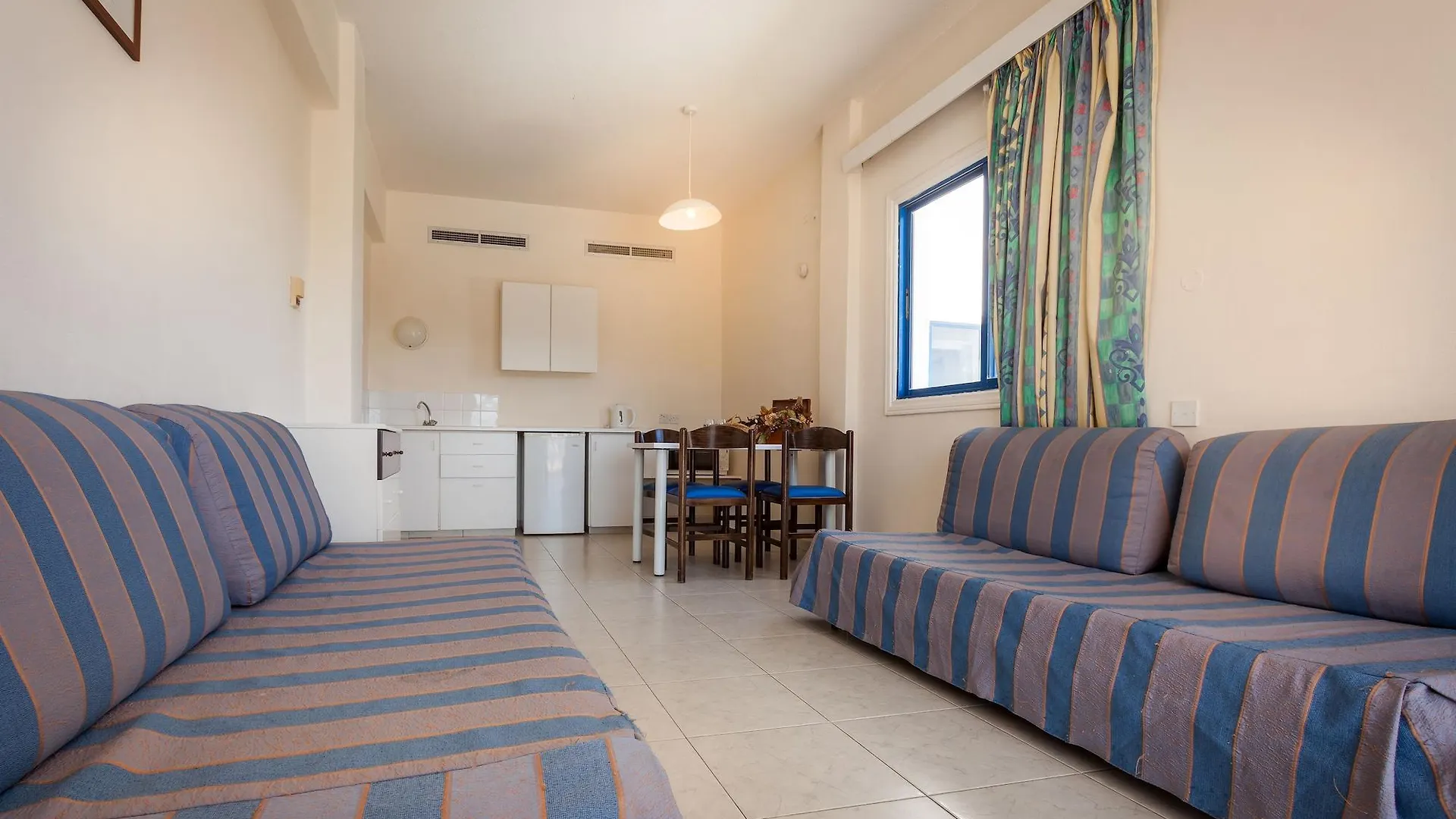 Apart-hotel Crown Resorts Elamaris Protaras