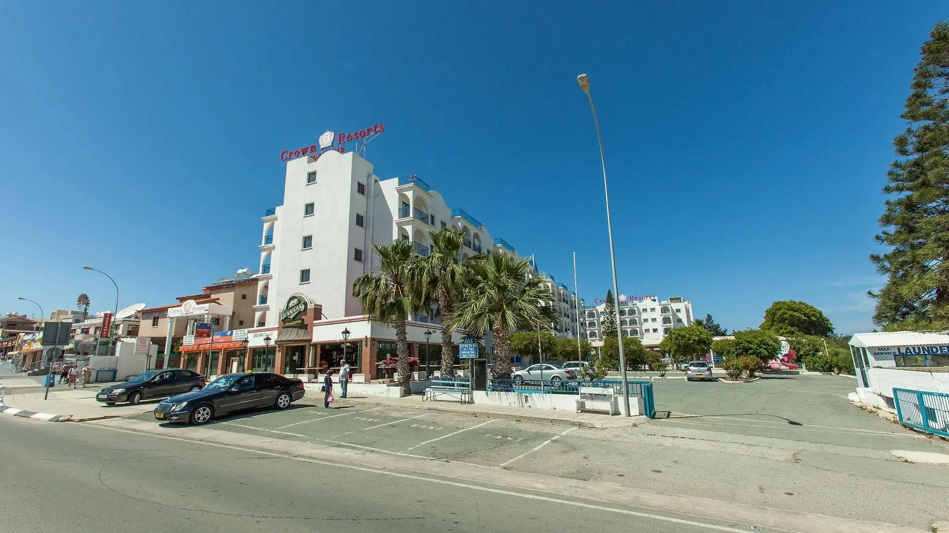Crown Resorts Elamaris Protaras Apart-hotel